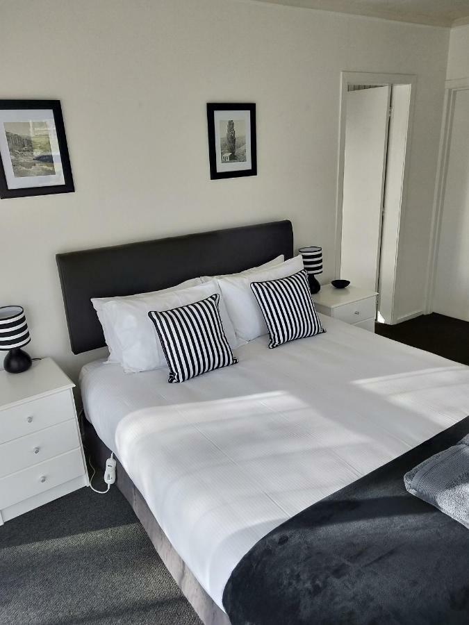 Clyde Apartments Luaran gambar